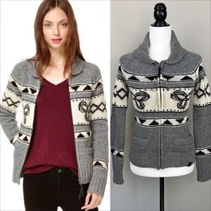 Aritzia TNA Sea to Sky 100% Lambswool Zip Up Sweater